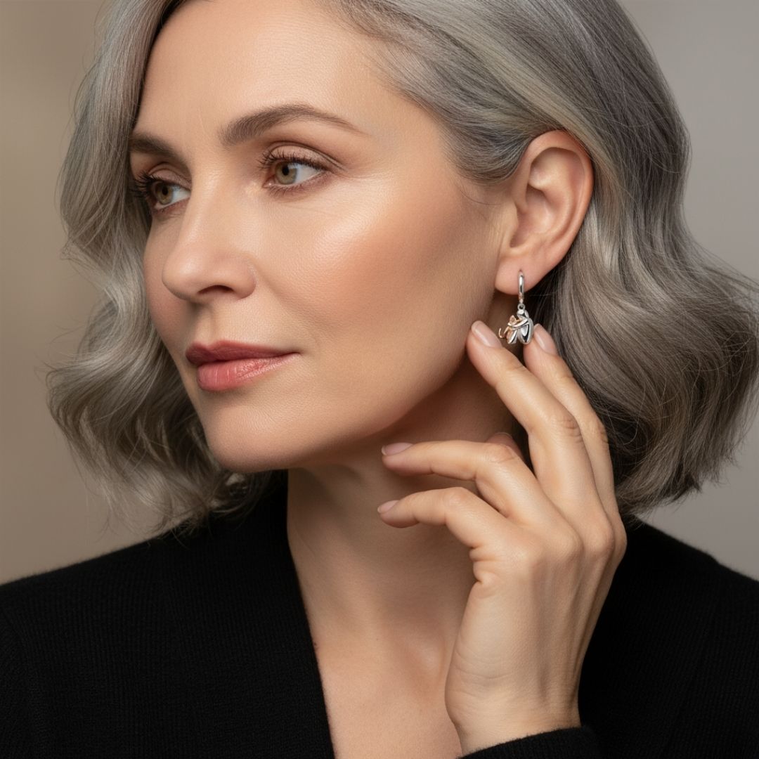 Lily™ - Brincos Ícone de Gato (Fecho Redondo)